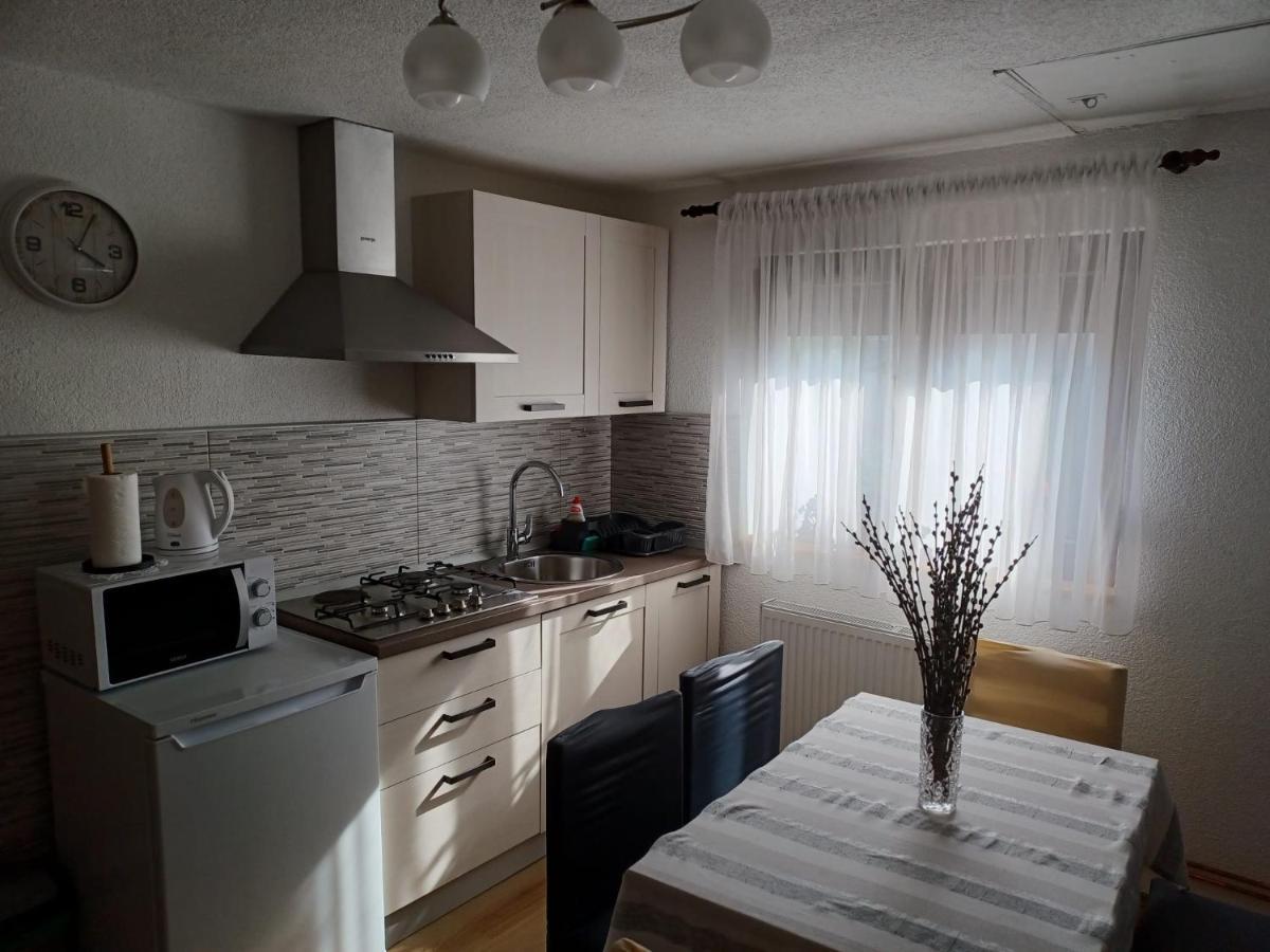 Apartman Soljac Perusic 외부 사진