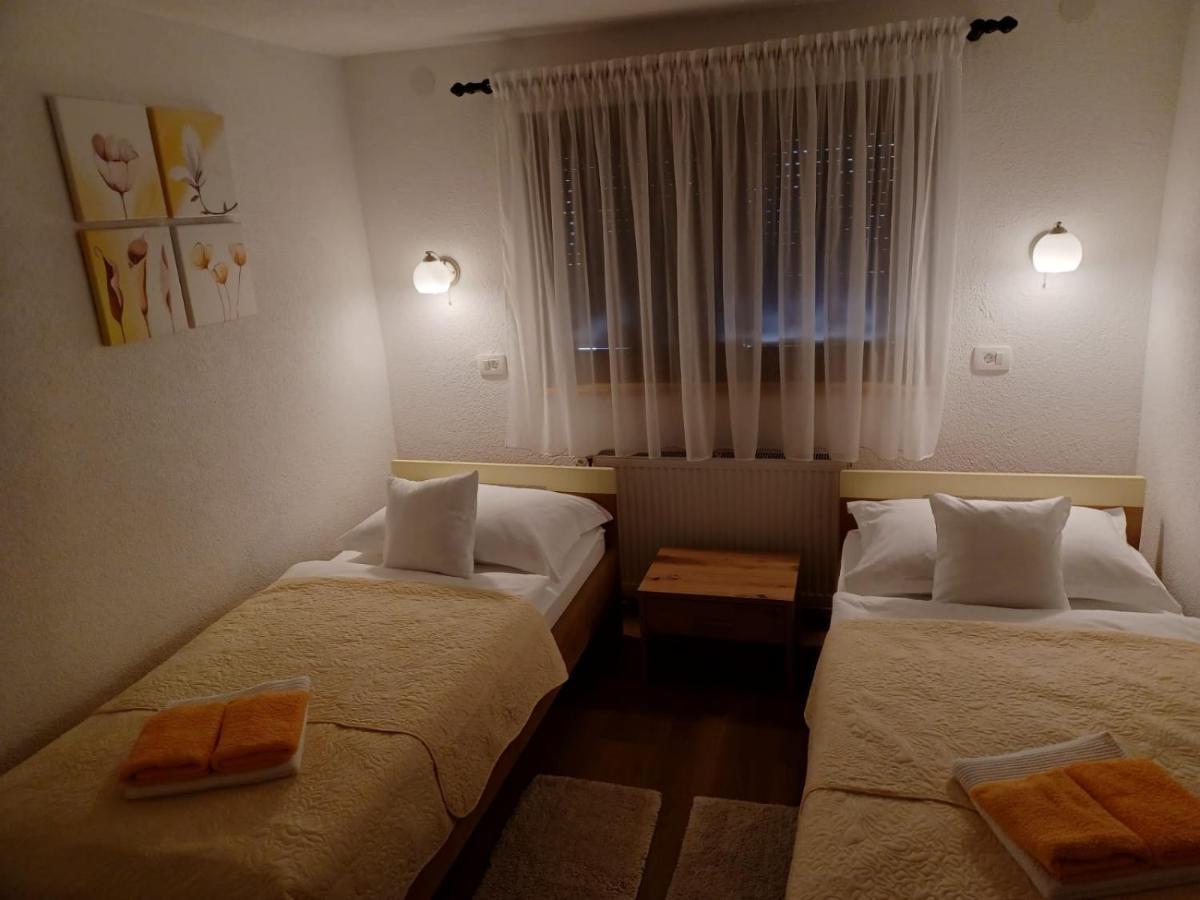 Apartman Soljac Perusic 외부 사진